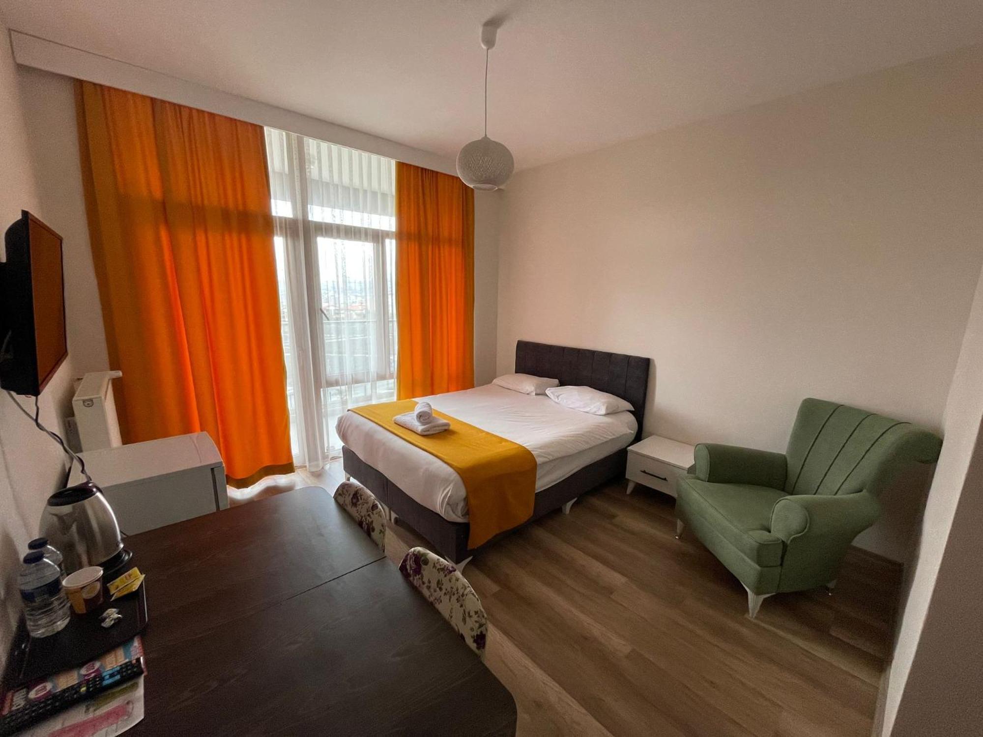 Hotel Colorful Life Cayyolu Ankara Esterno foto