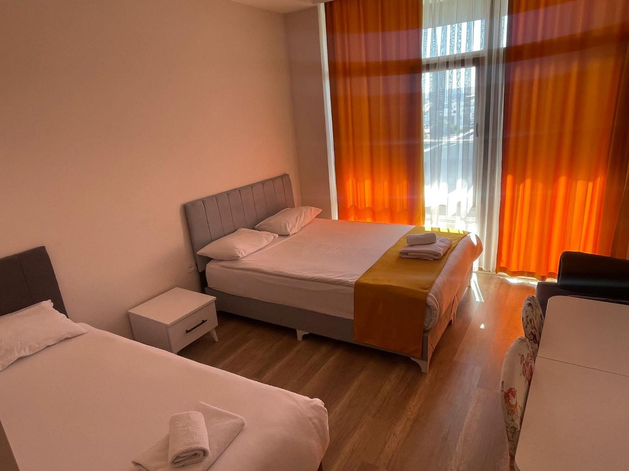 Hotel Colorful Life Cayyolu Ankara Esterno foto